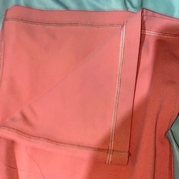 Like New Lululemon Groove High-Rise Split-Hem Flared Pants in Brier Rose - Picture 5 of 5